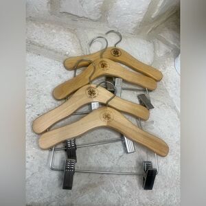 Oshkosh B’Gosh Kids Store Wooden Hangers Baby Clothes Lot Of 5